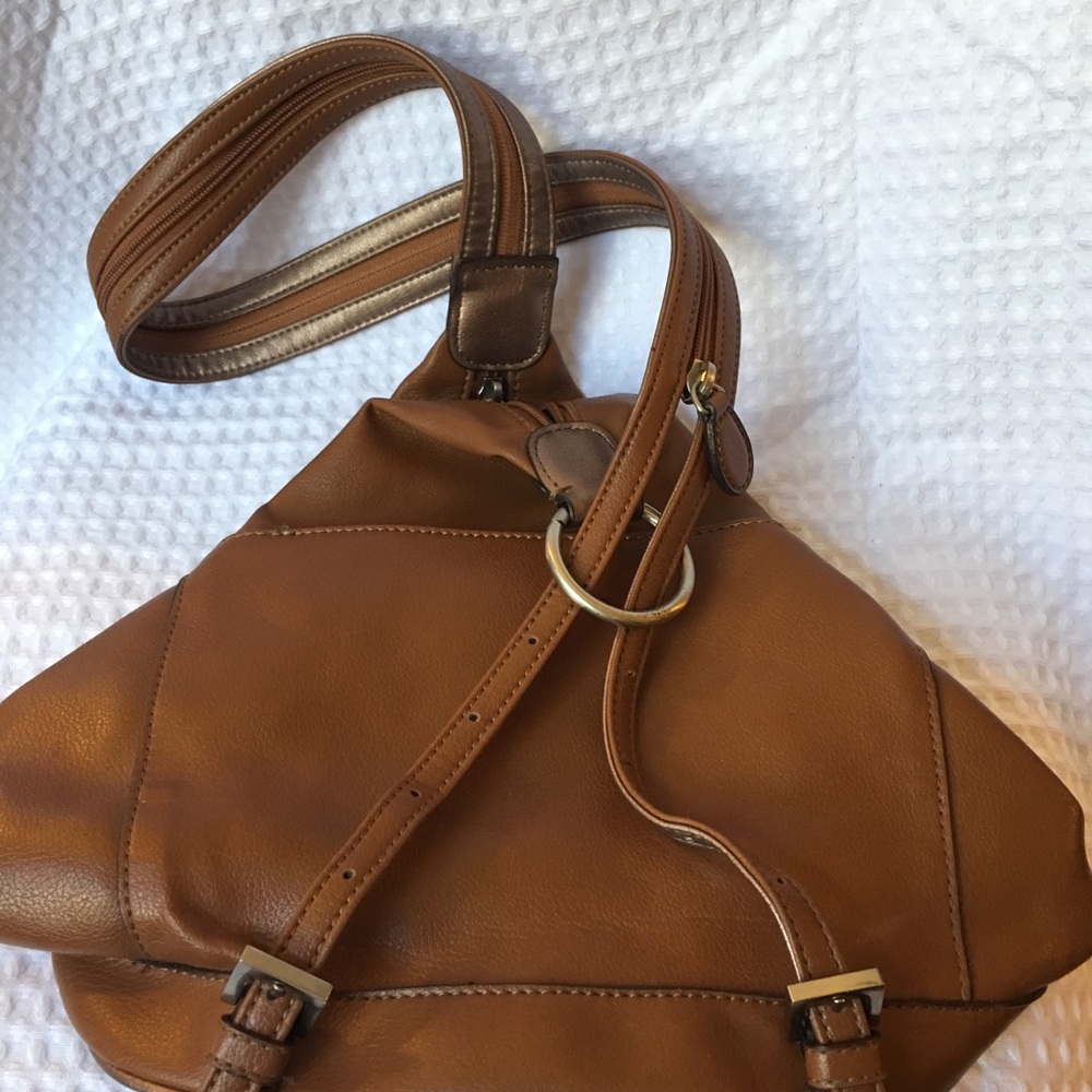 Liz Claiborne back pack & shoulder bag